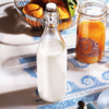 Bouteilles de boissons en verre de 250 ml en gros, bouteilles de lait d'eau avec couvercles pivotants
